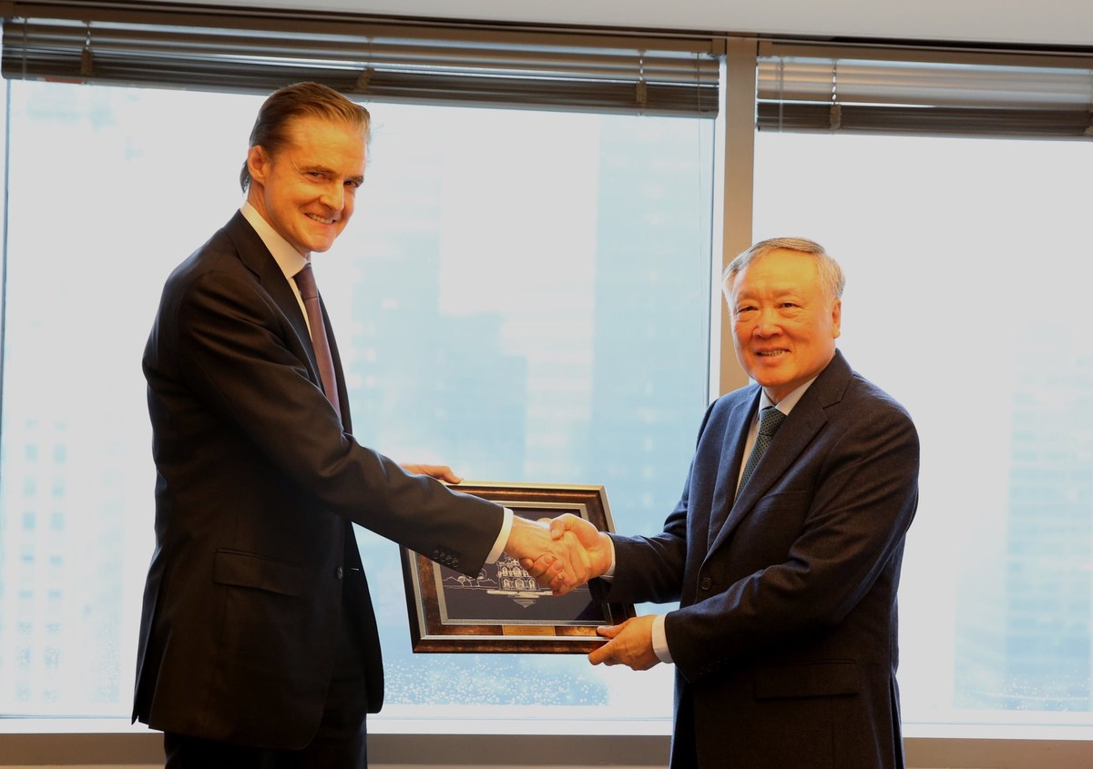 Quỹ đầu tư tư nhân 100 tỷ USD của Mỹ muốn tham gia vào Trung tâm tài chính quốc tế tại Việt Nam