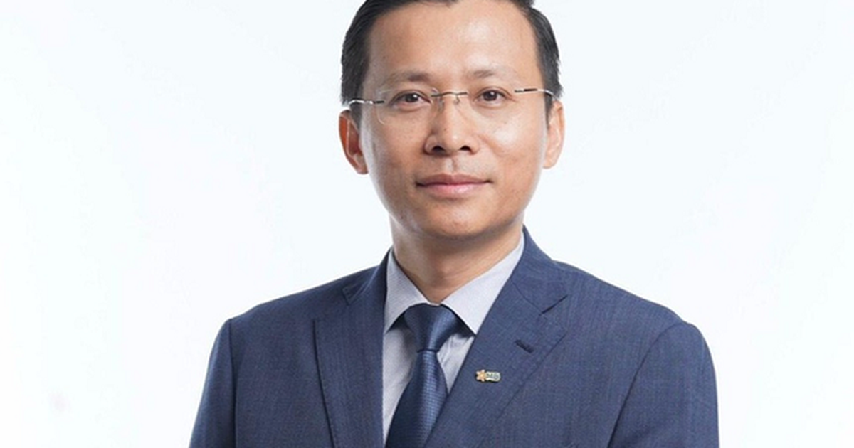 Người thân Tổng giám đốc MB mua vào 2 triệu cổ phiếu MBB