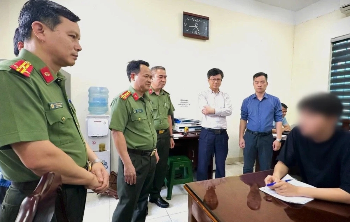 Nam sinh lớp 12 tạo mã độc cung cấp cho đường dây tội phạm công nghệ cao