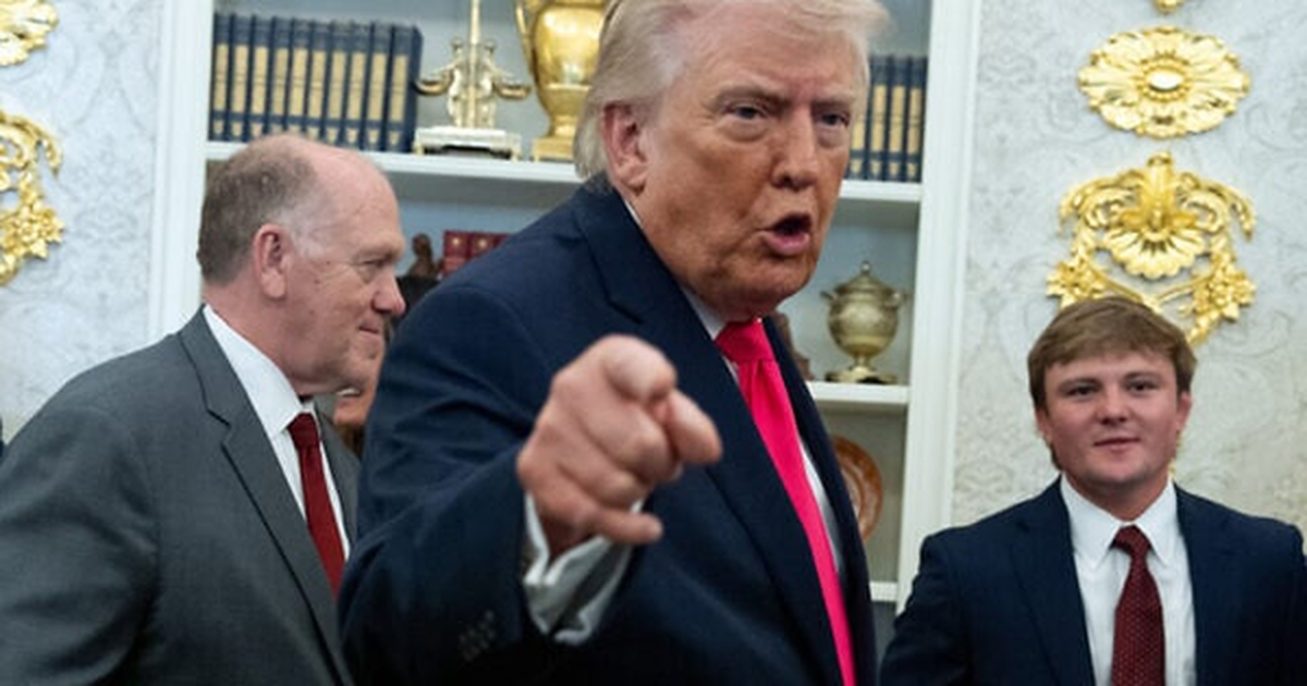 Hé lộ “món quà từ Iran" mà ông Donald Trump nói đến