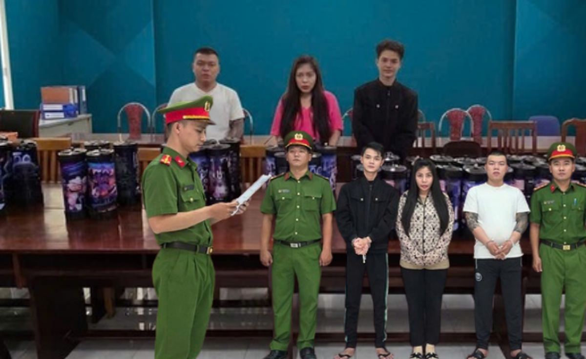 Thi hành lệnh bắt tạm giam Nguyễn Thị Vân 27 tuổi trong chuyên án lớn