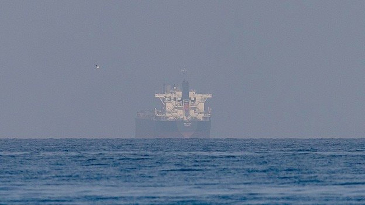 Iran vừa báo tin vui từ eo biển Hormuz
