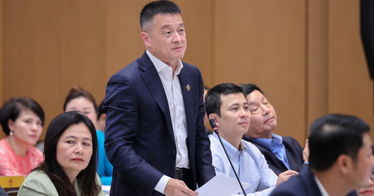 Chủ tịch Sun Group "hiến kế" với Thủ tướng