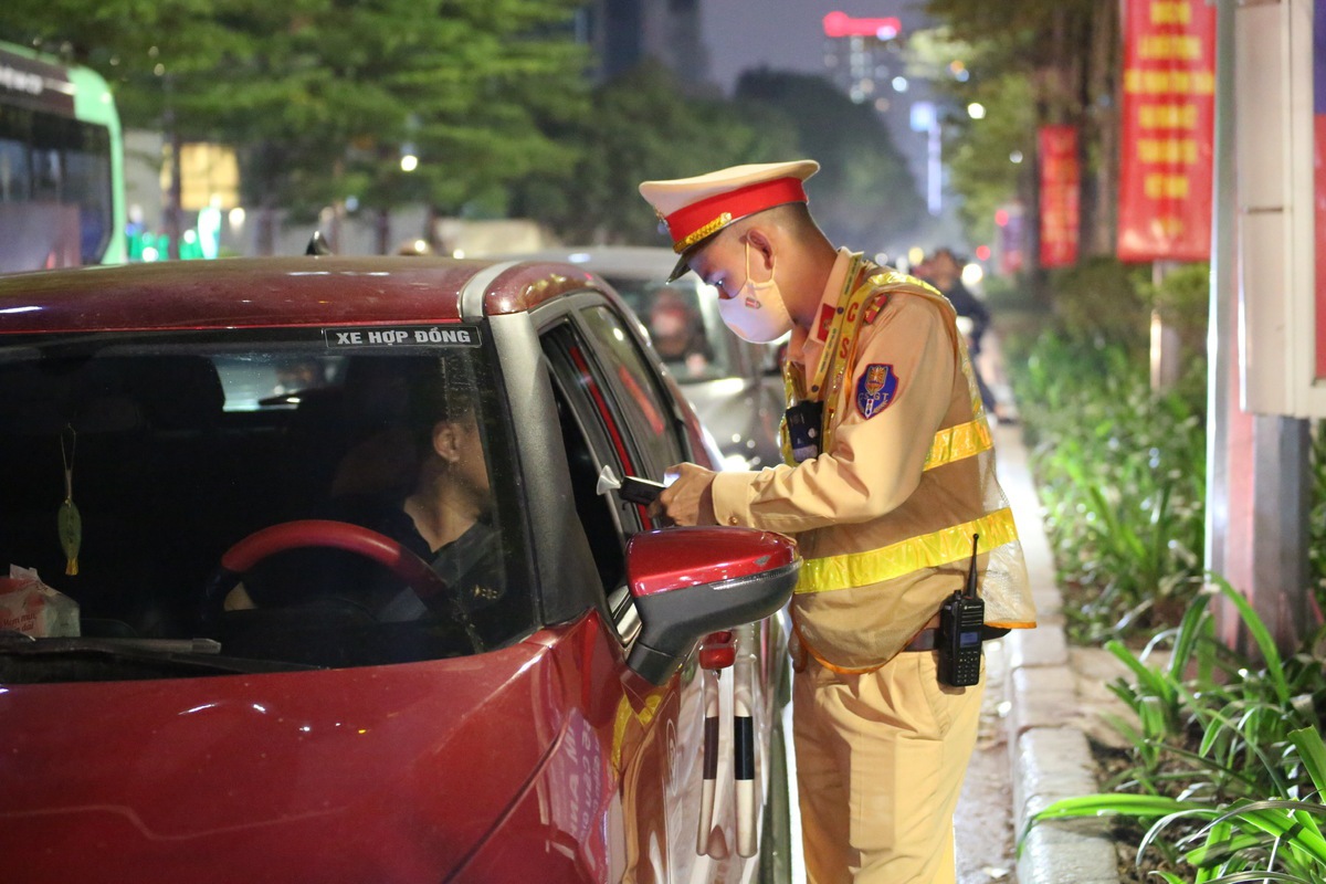 Bỏ Nghị định 100, mức phạt vi phạm giao thông đường bộ có thay đổi?