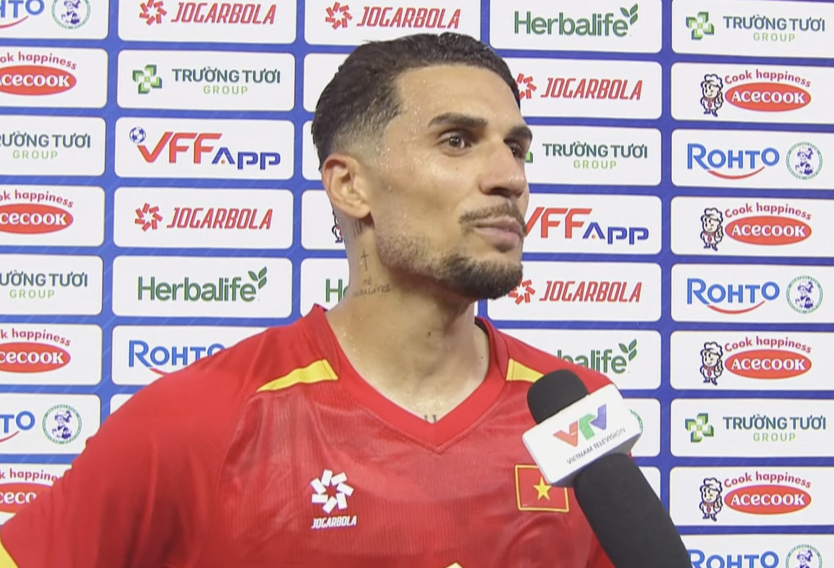 Netizen tranh cãi chuyện Đỗ Hoàng Hên trả lời phỏng vấn bằng tiếng Việt còn phóng viên Việt Nam đặt câu hỏi bằng tiếng Anh, đây là lý do