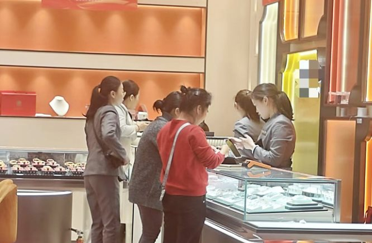 Phát hiện 1 cửa hàng vàng từ chối đổi lại 32,44 gram vàng 24K cho khách sau 9 năm giao dịch