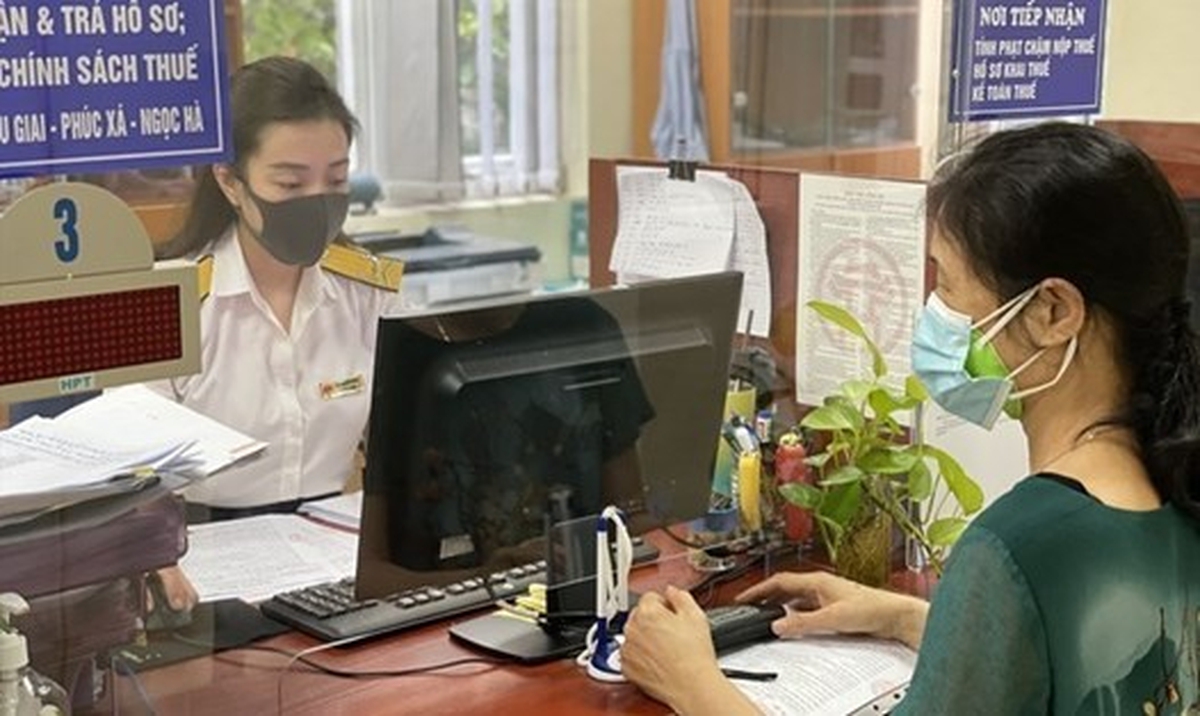 Có được sử dụng tài khoản cá nhân cùng với tài khoản hộ kinh doanh theo quy định mới?