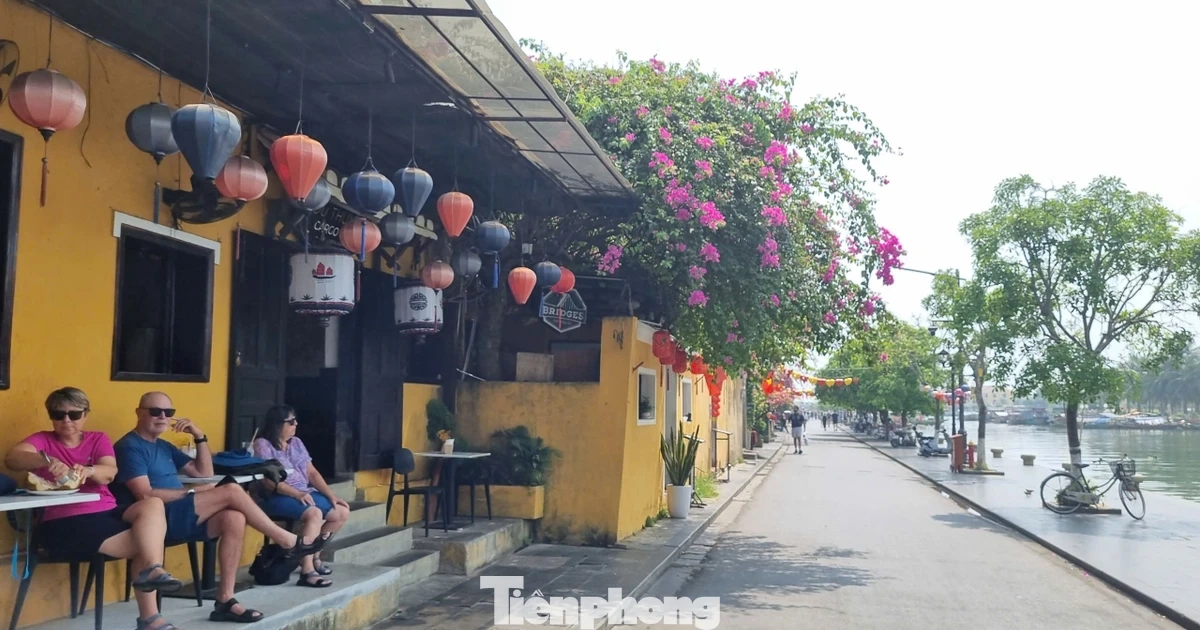 Diện mạo "lạ" của phố cổ Hội An trước giờ G ‘siết’ vỉa hè