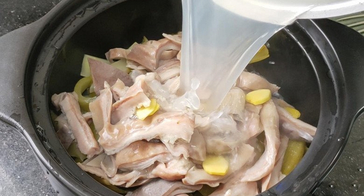 Ở con lợn có 1 món nội tạng cực giàu collagen, thúc đẩy tiêu hóa, phục hồi mô tổn thương: Ra chợ là mua được