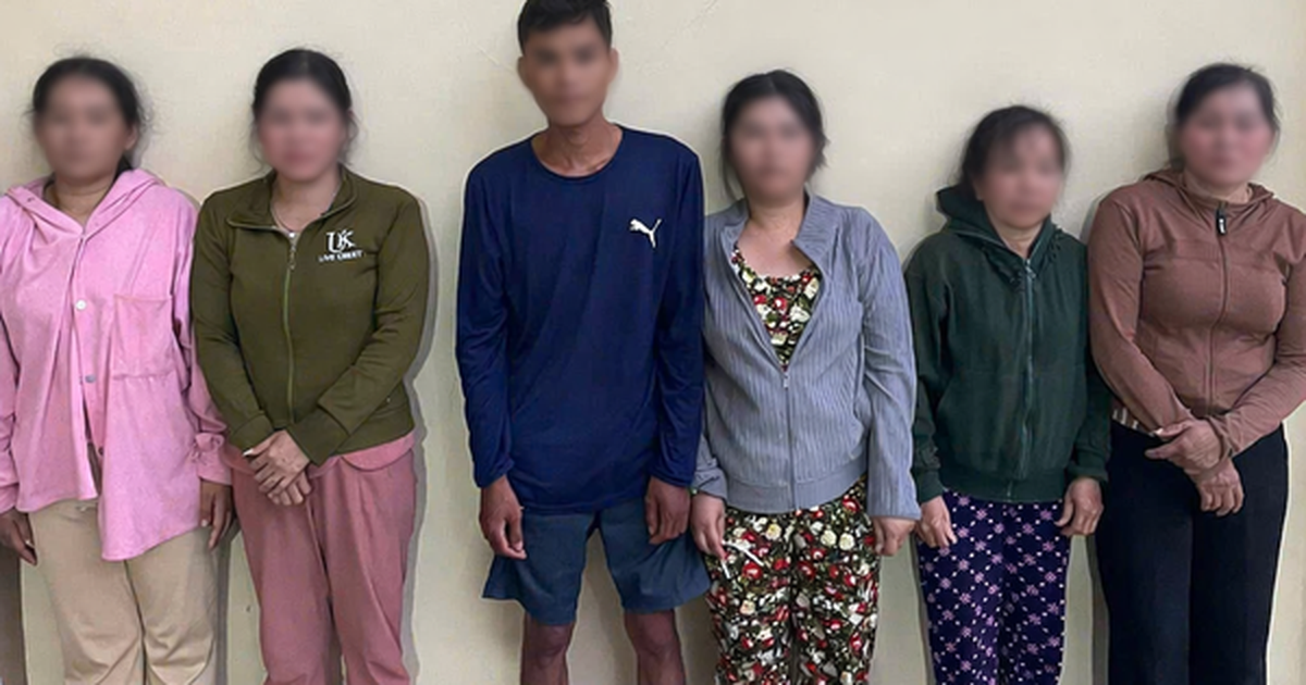 Công an đột kích một địa điểm, tạm giữ 8 đối tượng ở TPHCM