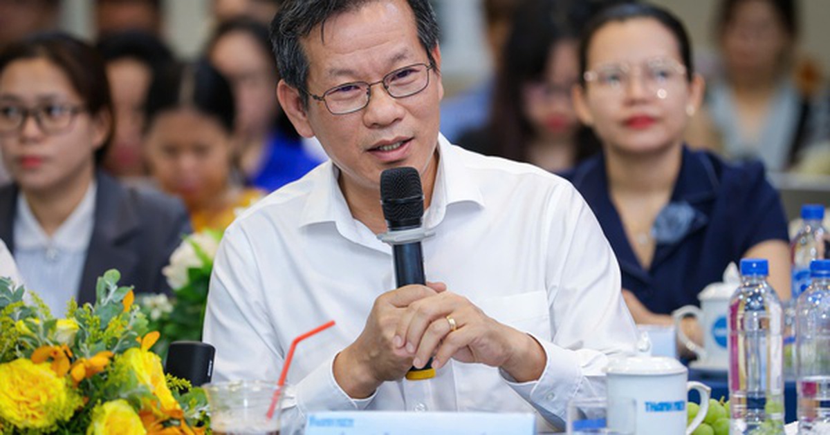 Phó Tổng Giám đốc Vietnam Airlines: "Chắc chắn sẽ có điều chỉnh giá vé"