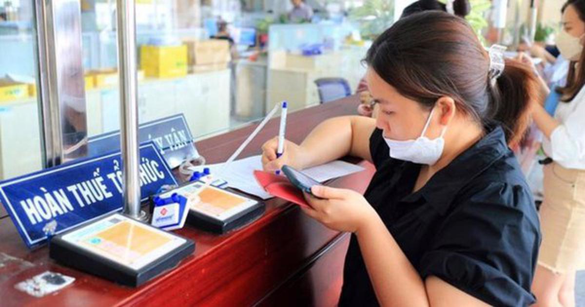 Hàng hóa thuê liên danh gia công lại có được miễn thuế?