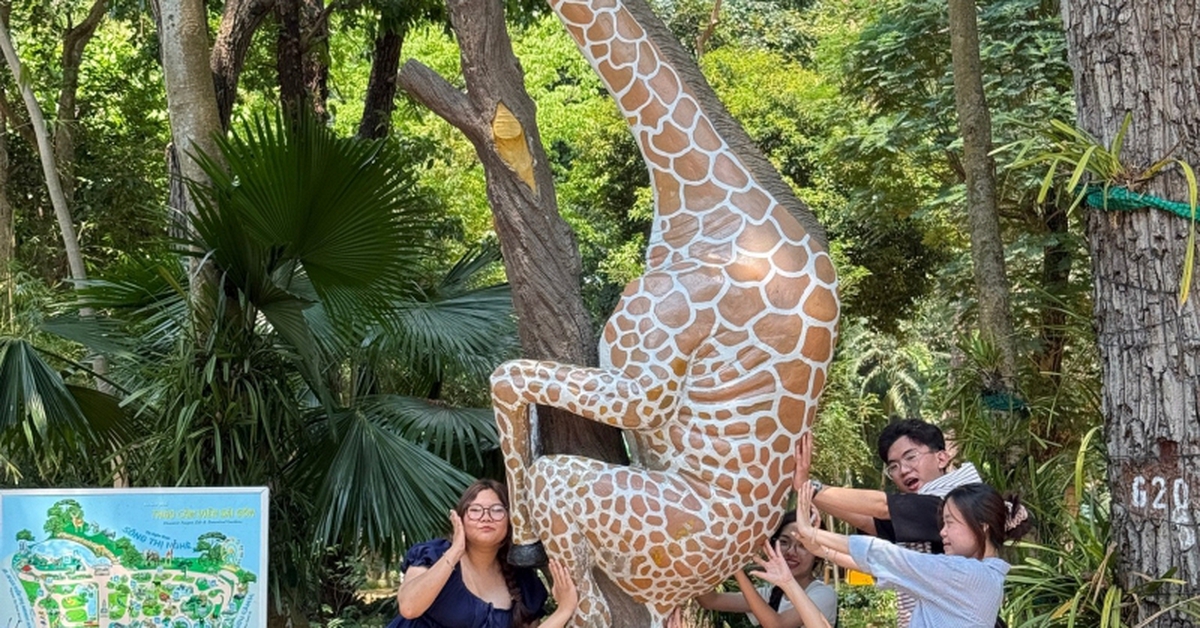 Thảo Cầm Viên nhắc khéo du khách