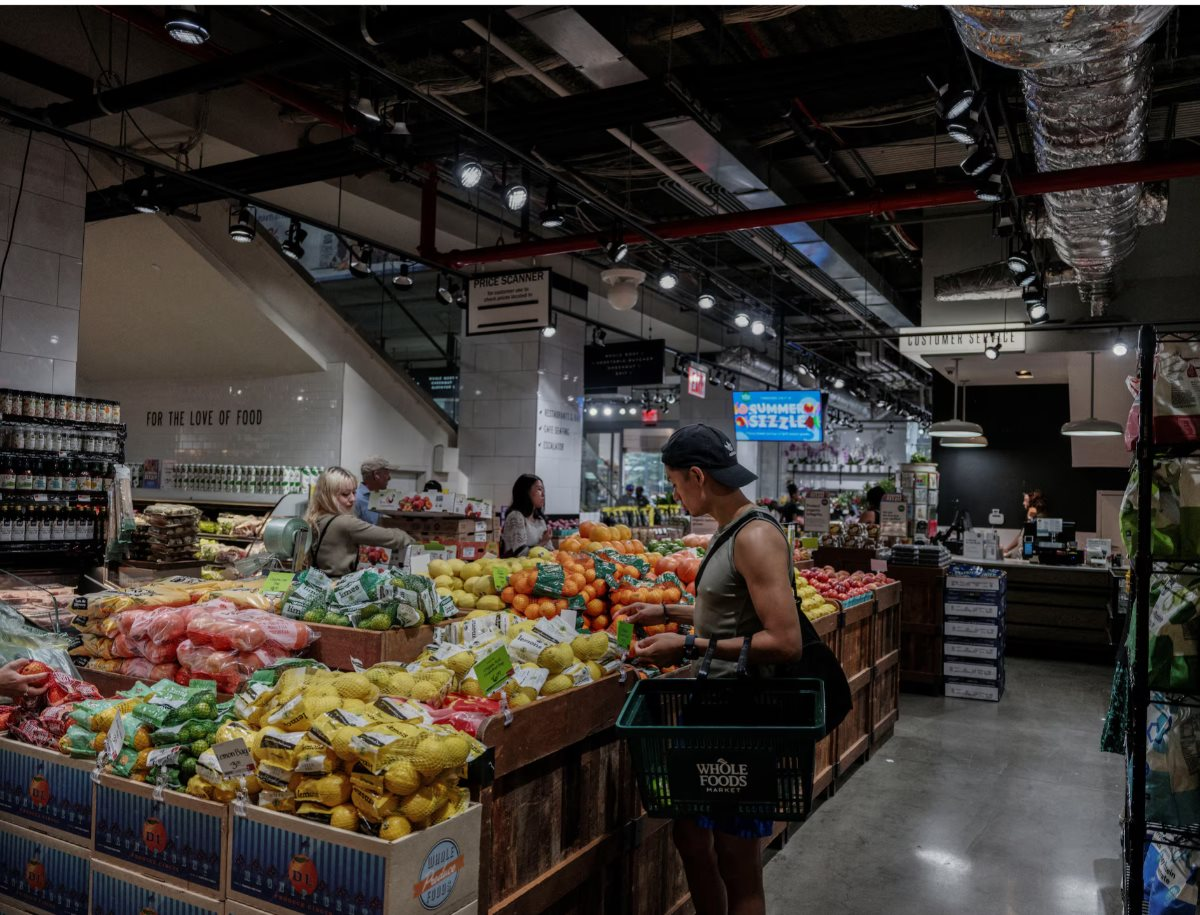 Thước đo lạm phát then chốt được công bố, kỳ vọng Fed sớm cắt giảm lãi suất dần tan biến