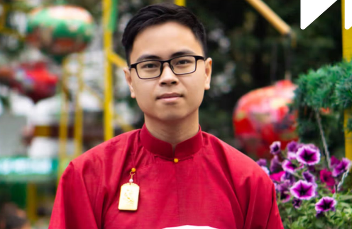 Đọc "trộm" kỷ yếu tốt nghiệp của Quán quân Olympia duy nhất không đi du học