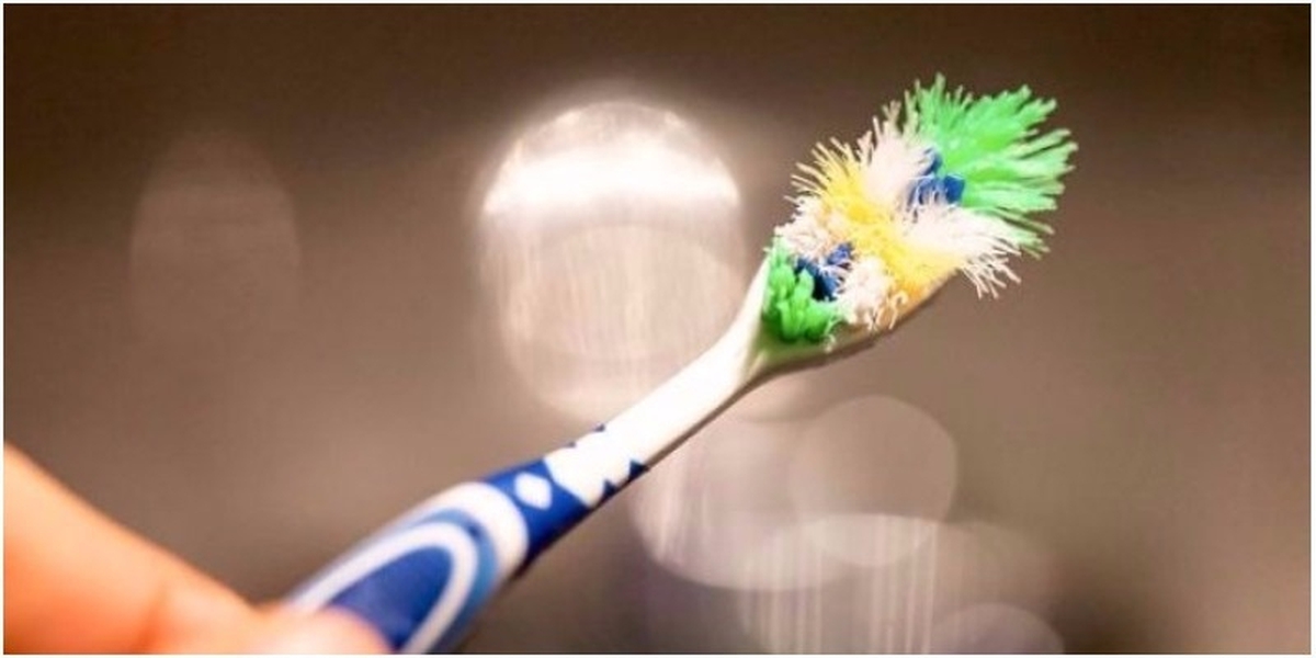 Bao lâu nên thay bàn chải đánh răng 1 lần?