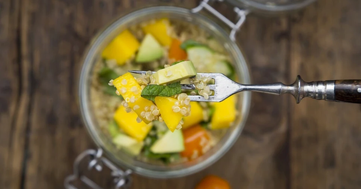 Nghiên cứu từ Đại học hàng đầu của Mỹ: 2 trái cây quen thuộc ở Việt Nam ăn mỗi ngày giúp hạ huyết áp, cholesterol và bảo vệ thận