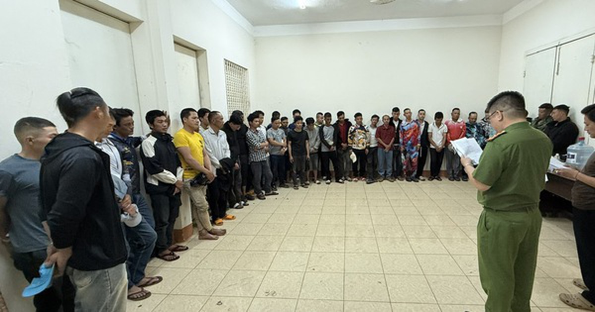 Khởi tố 40 "cần thủ" ở Đắk Lắk