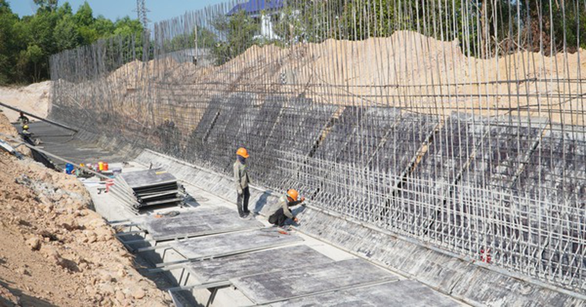 Dự án cấp điện cho APEC 2027 ở Phú Quốc có nguy cơ chậm tiến độ vì thiếu mặt bằng