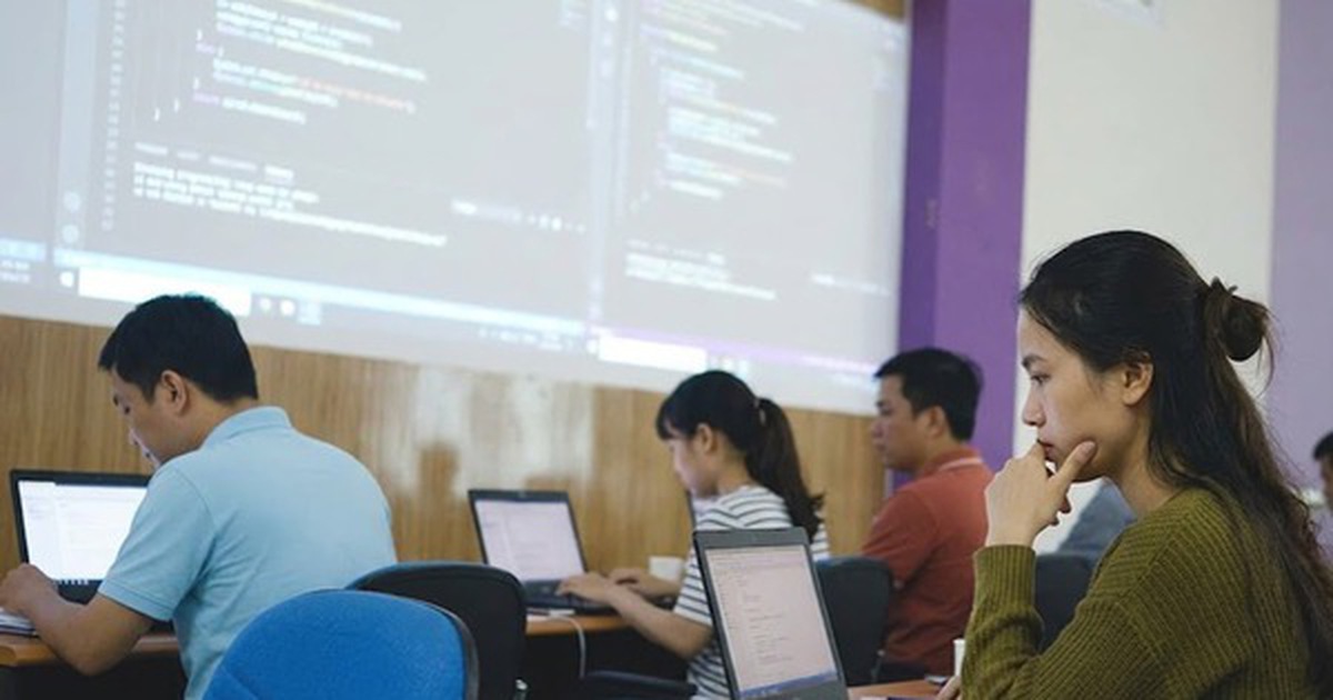 VN-Index tiếp tục tăng điểm