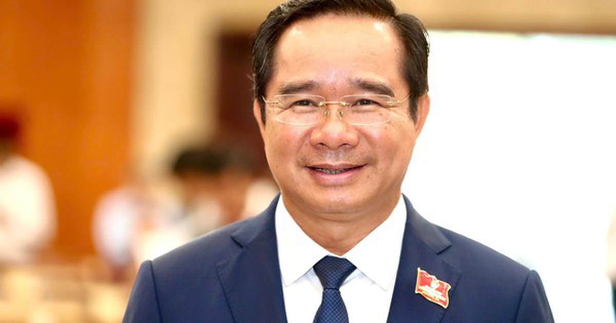 Phân công công tác Chủ tịch và các Phó Chủ tịch UBND TPHCM