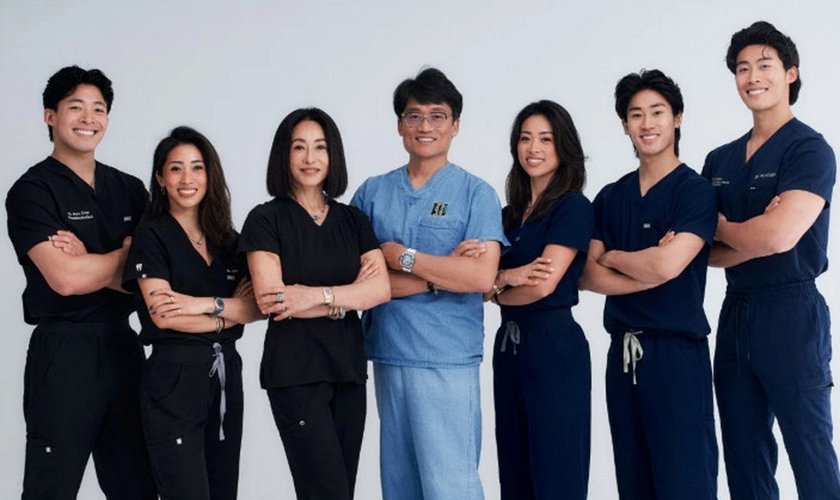 Bí mật của gia đình có "DNA nha sĩ" lạ lùng: không ép học vẫn nuôi cả 5 anh em thành tài