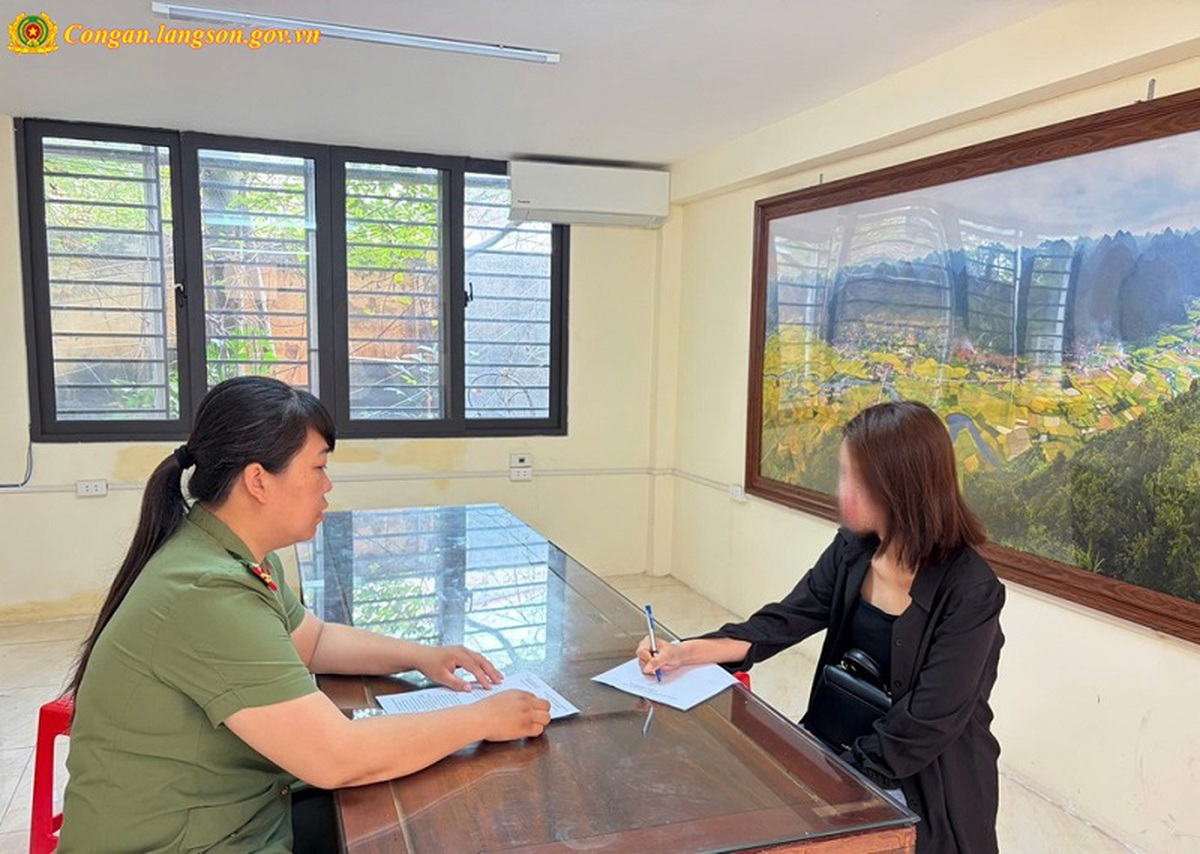 Không gia hạn tạm trú cho con trai SN 2022, một người phụ nữ ở Lạng Sơn bị phạt 22,5 triệu đồng
