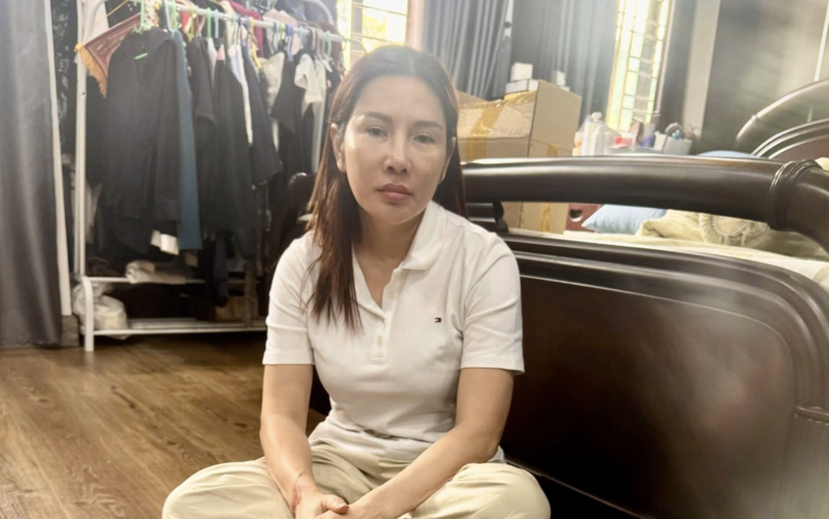 Bắt Lê Thị Thùy Trang, 49 tuổi: Thu giữ hơn 50.000 USD, hơn 2 tỷ đồng tiền mặt cùng hàng chục cuốn sổ đỏ