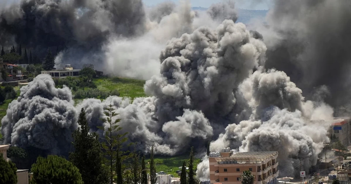 Tổng thống Mỹ Trump tuyên bố Israel - Li-băng ngừng bắn 10 ngày