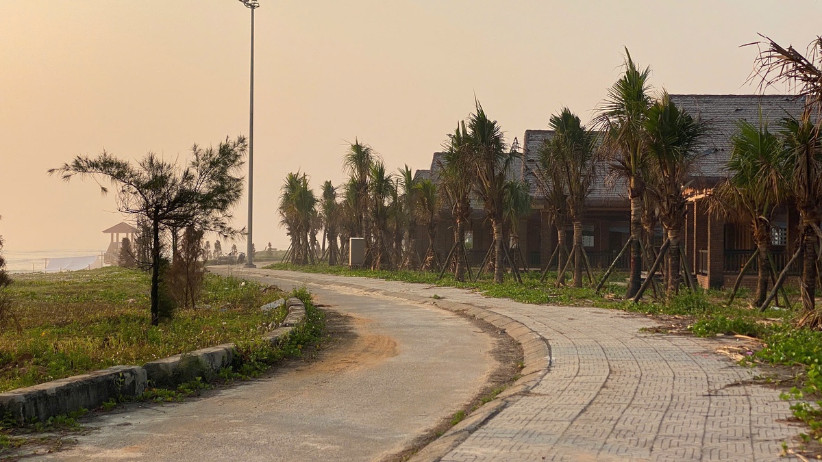 Dân ven biển Quảng Trị tiếc nuối nhìn dự án bãi tắm gần 260 tỷ "đắp chiếu"