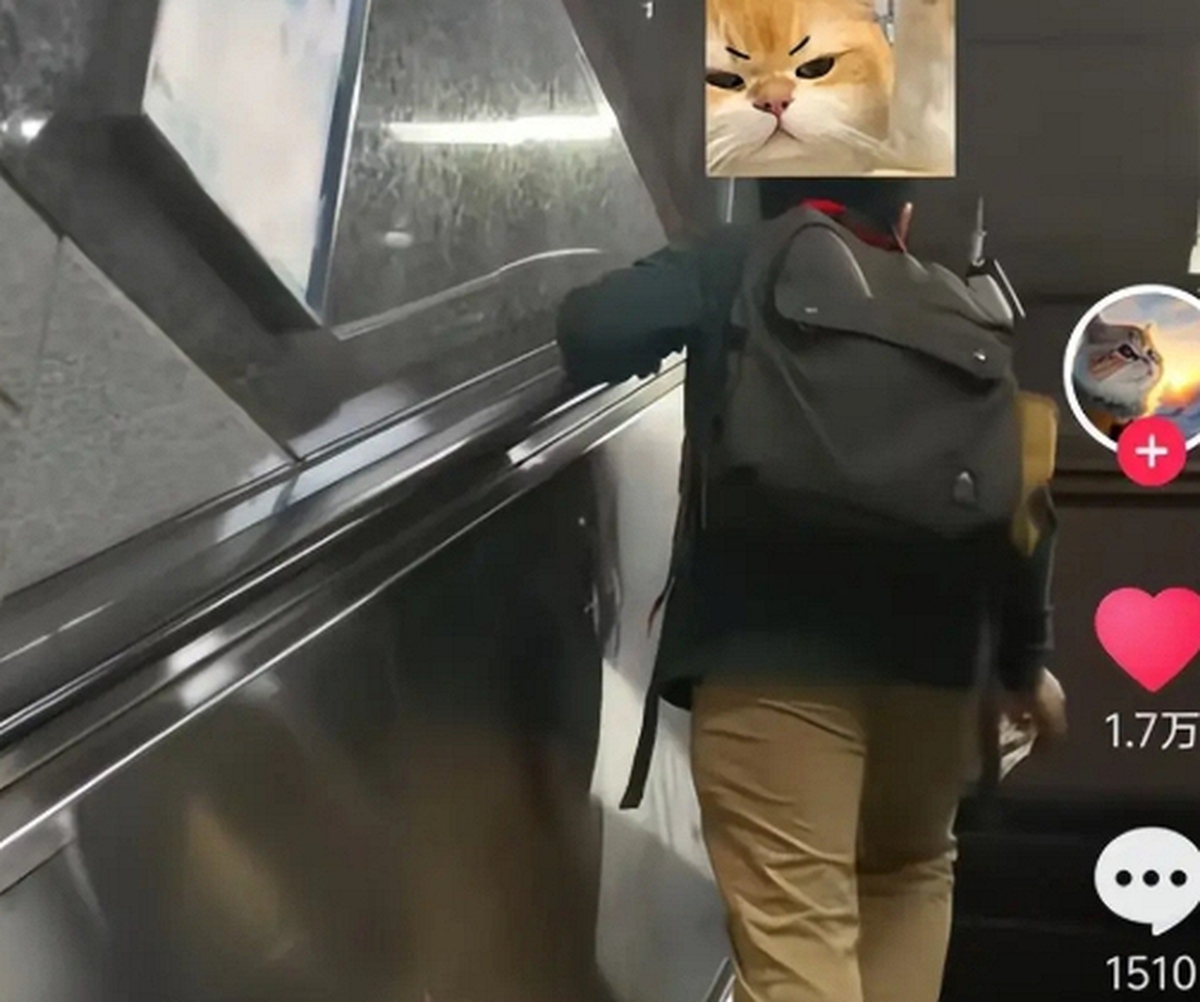 Hành động của 1 đứa trẻ ở ga tàu điện ngầm khiến nhiều người phải hốt hoảng bình luận: Cha mẹ bảo ban lại ngay kẻo muộn!