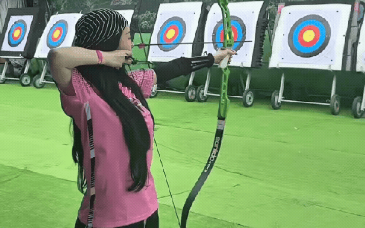 Cô gái được báo Thái khen "quyến rũ nhất Việt Nam", truyền thông Trung cũng náo loạn vì đẹp như Angela Baby