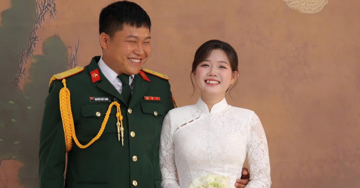 Vợ mũi trưởng Long lộ diện, nhan sắc ra sao mà dân tình nói: "Ấm lòng chiến sĩ rồi"