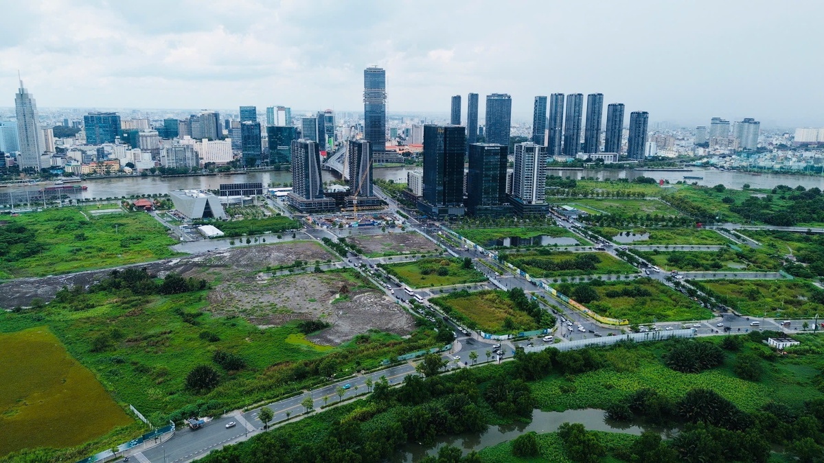 Loạt đất vàng "quây tôn" ở trung tâm TP.HCM được đổi cho nhà đầu tư xây hạ tầng