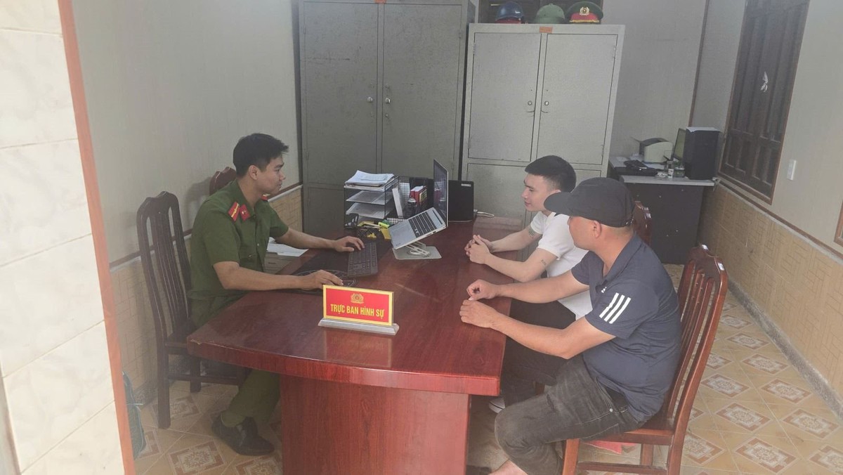 Phát hiện giao dịch 1,1 tỷ đồng từ tài khoản của thanh niên SN 1998: Công an yêu cầu xác minh nguồn tiền, sao kê lịch sử giao dịch