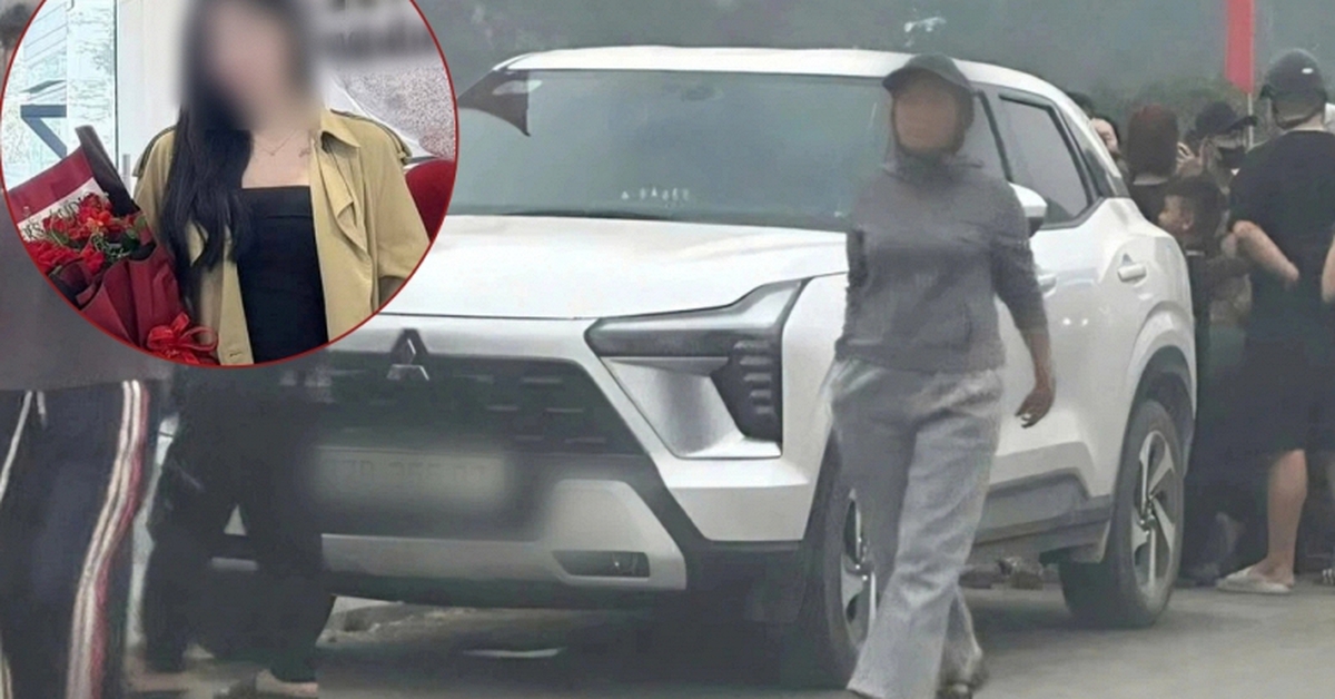 Công an đang tìm kiếm cô gái nghi để lại ô tô trên cầu rồi nhảy xuống sông