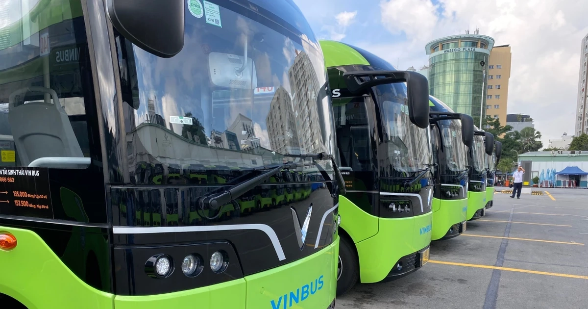 Miễn phí xe buýt tại TPHCM: Quyết sách lớn, thách thức lớn