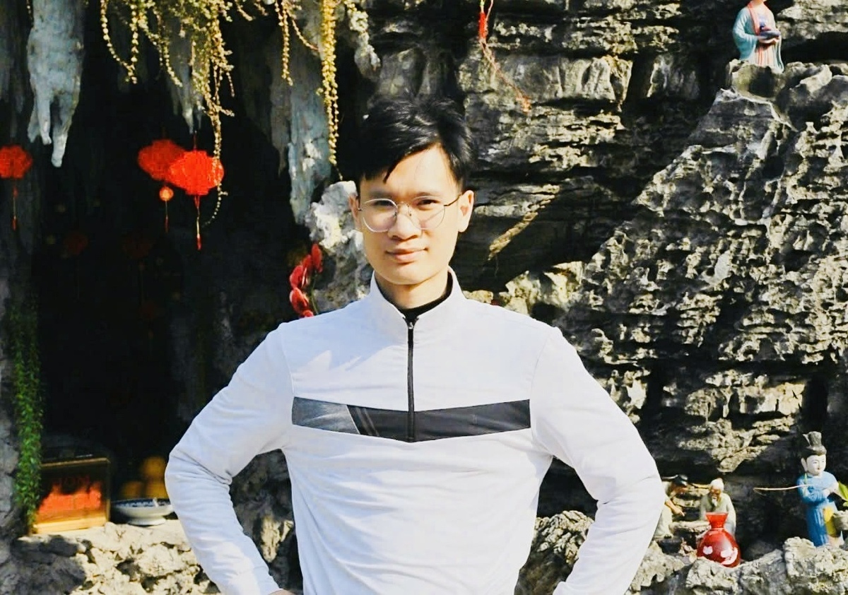 Nam sinh giành học bổng Chính phủ Pháp nhờ kể thật chuyện từng dừng học