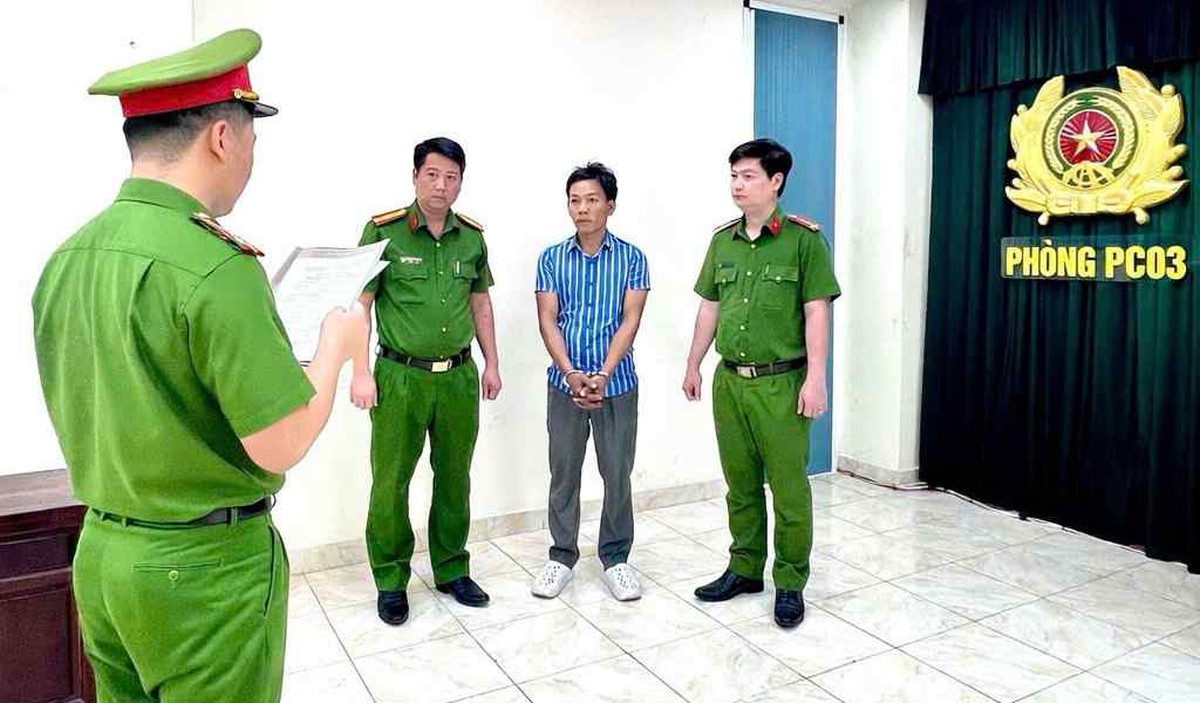 Quyết định bắt tạm giam Hồ Văn Kha SN 1990