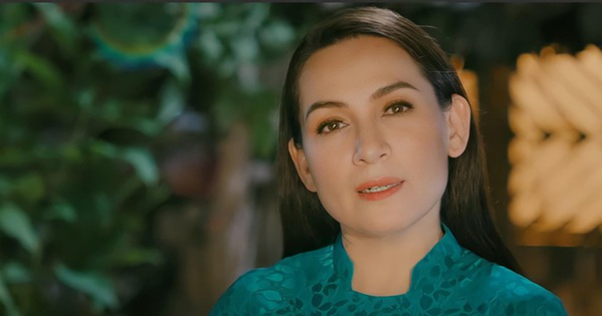 Nữ NSƯT từ Mỹ về nước hé lộ một chuyện liên quan tới Phi Nhung