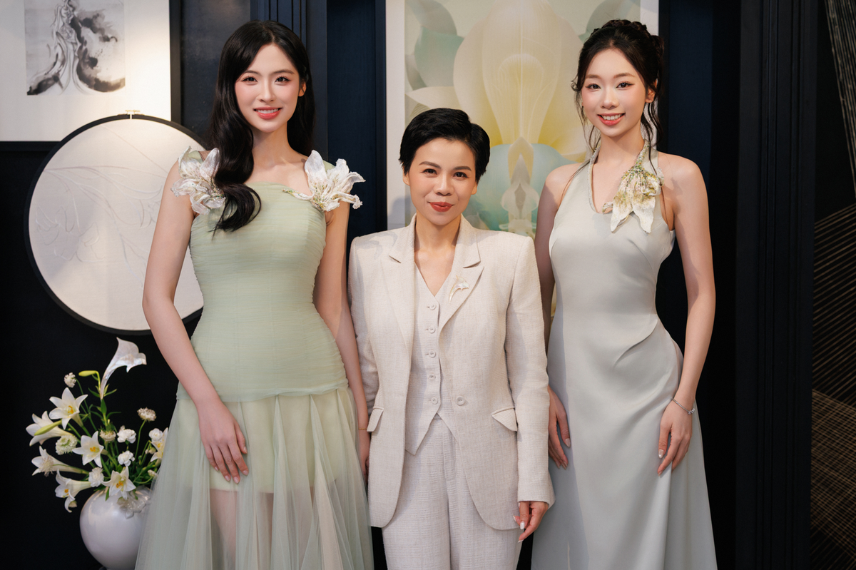 Chiêm ngưỡng không gian thời trang cực kỳ mãn nhãn của NTK kỳ cựu và giám đốc sáng tạo 19 tuổi