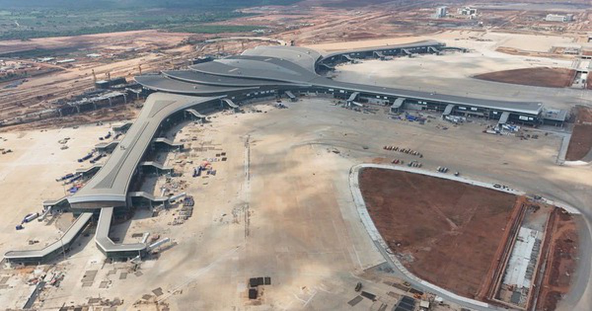 Đưa sân bay Long Thành vào khai thác trong năm 2026 là "nhiệm vụ bắt buộc phải hoàn thành"