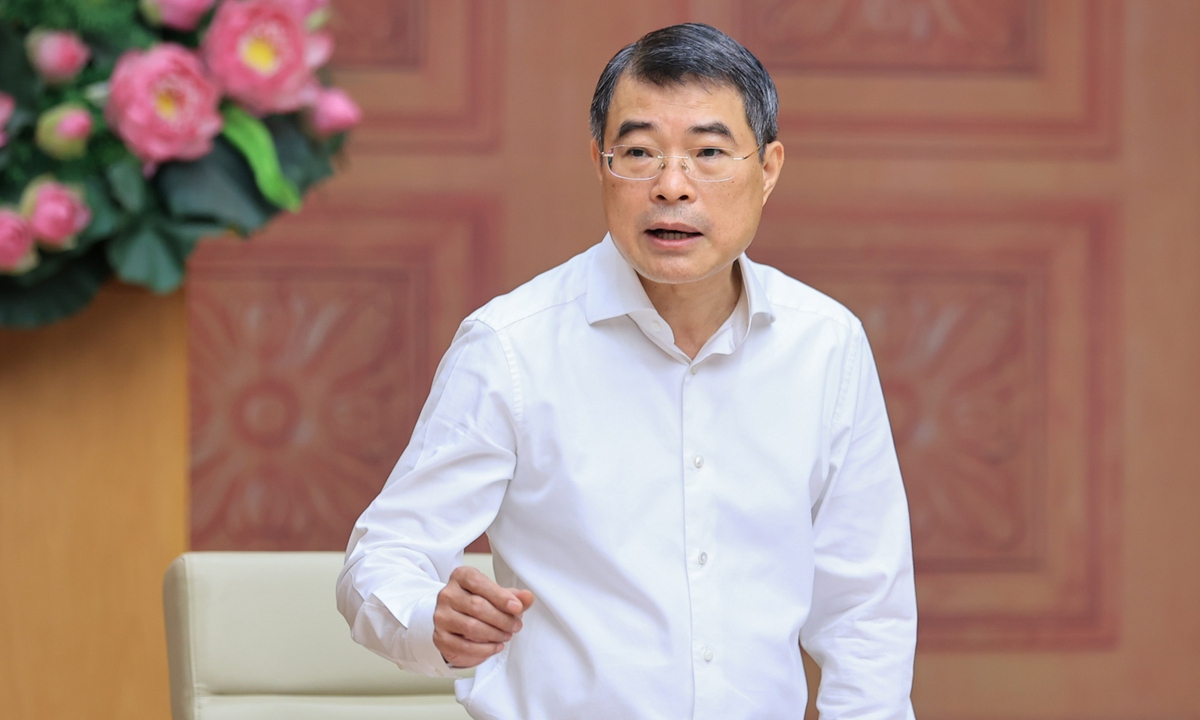 Thủ tướng yêu cầu tái cơ cấu hệ thống phân phối xăng dầu