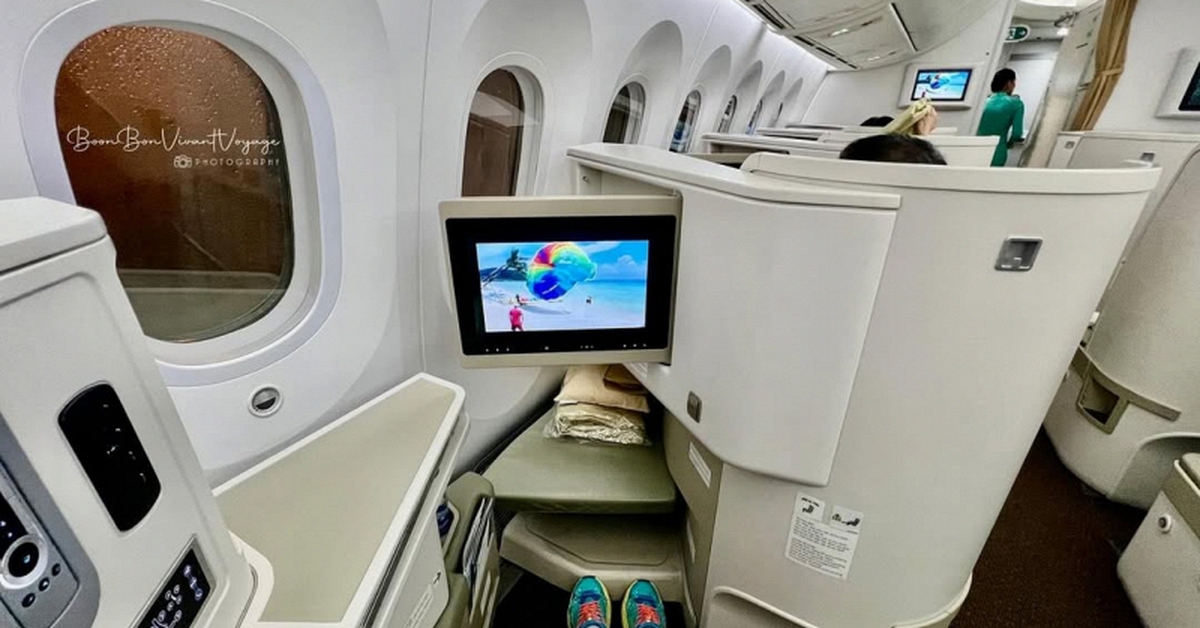 Hơn 500 lần bay hạng thương gia, vị khách tiết lộ những thứ thực sự đáng tiền mà nhiều người không biết