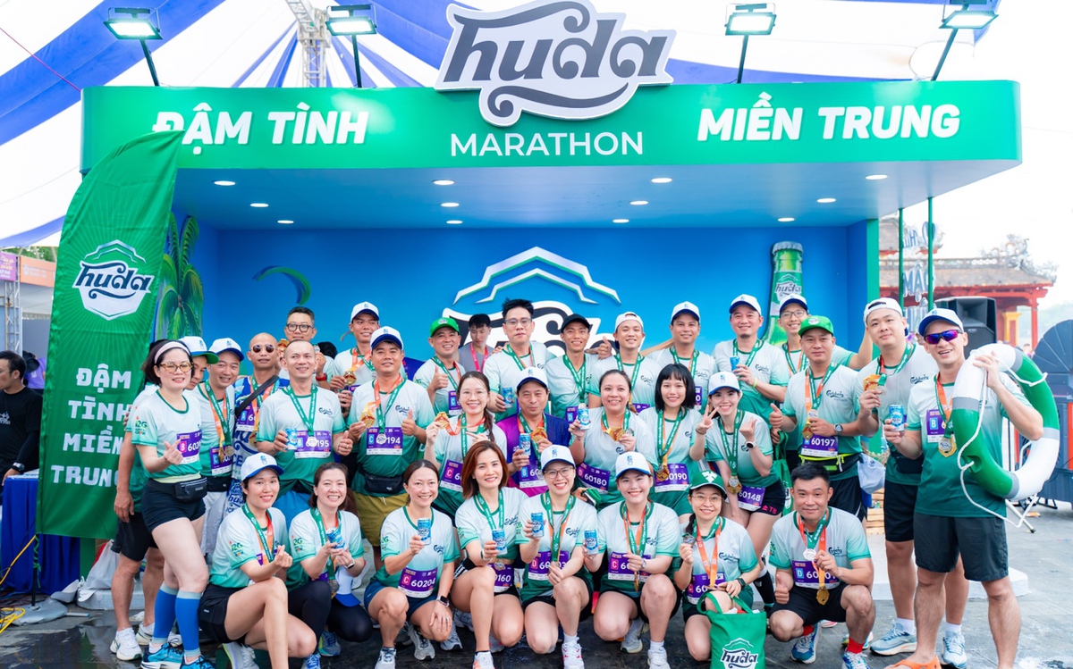 Carlsberg Việt Nam thắp sáng đường chạy VnExpress Marathon Huế 2026