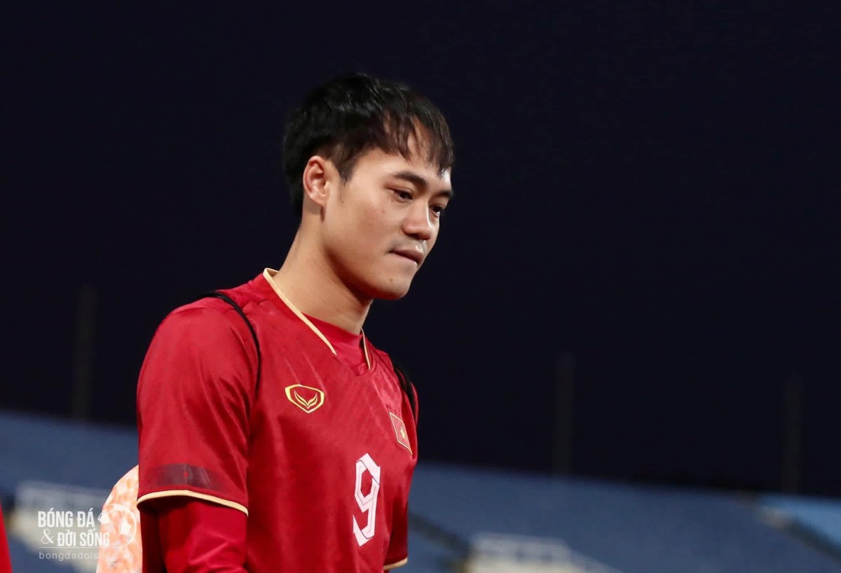 Văn Toàn "mất" hơn 2,3 tỷ đồng