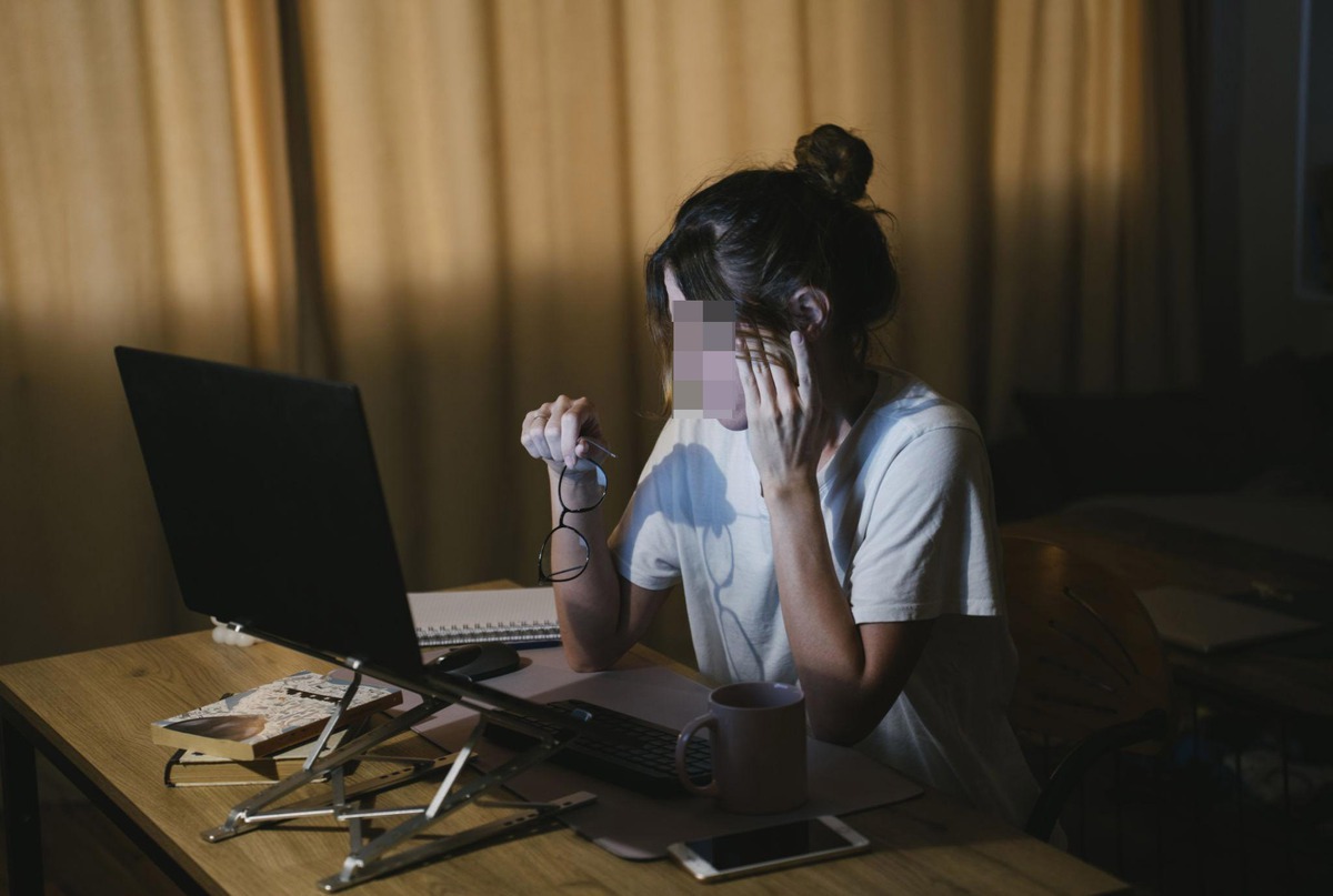 Kiếm 60 triệu/tháng để "sống rực rỡ", cô gái trẻ nhập viện với danh sách bệnh dài