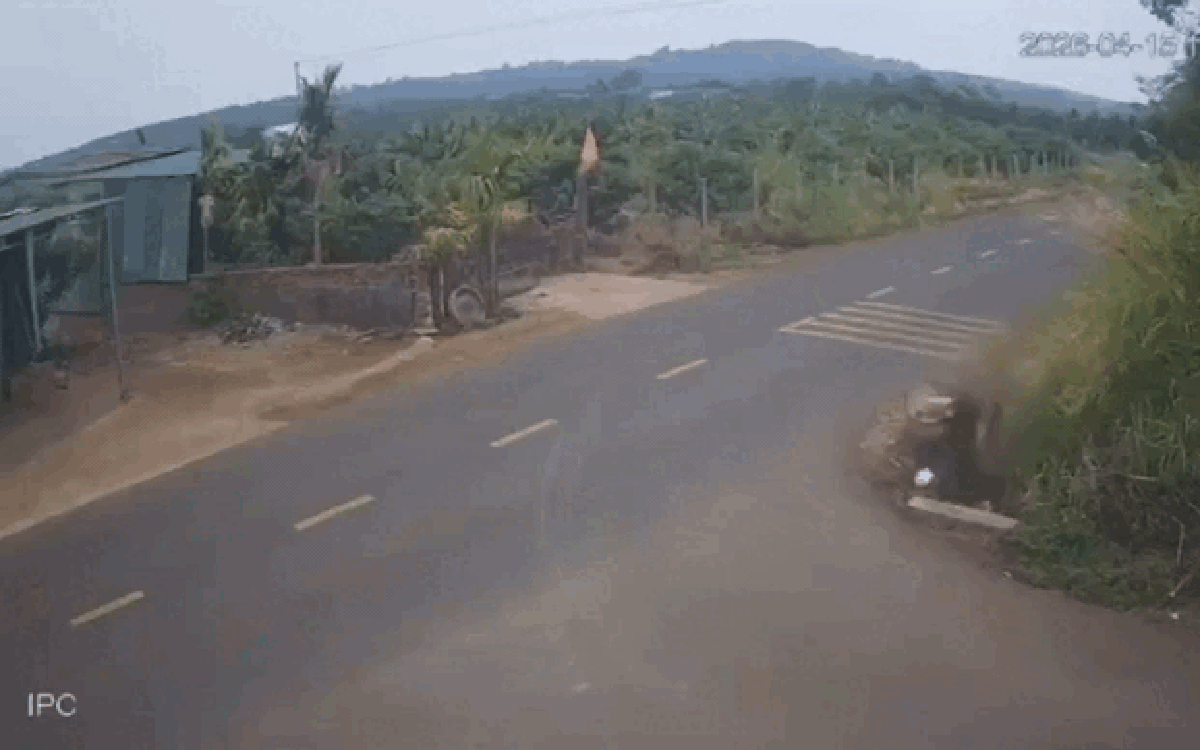 Khởi tố cựu thiếu tá CSGT trong vụ tai nạn giao thông khiến nam sinh lớp 12 tử vong