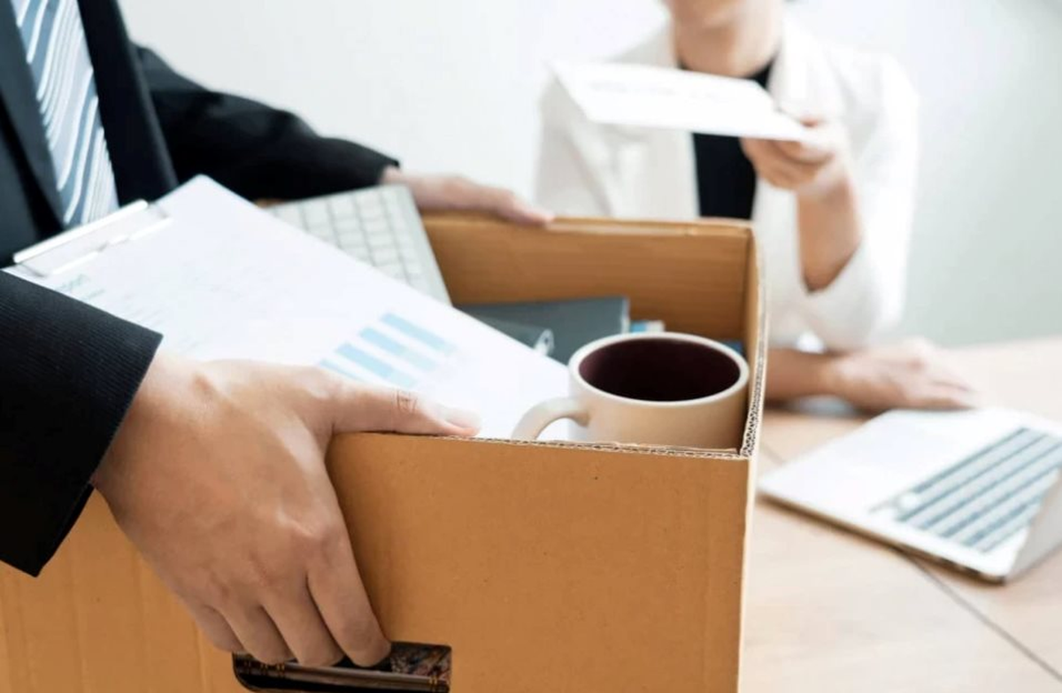 Hãng giày thể thao nổi tiếng sa thải 1.400 ngườ...