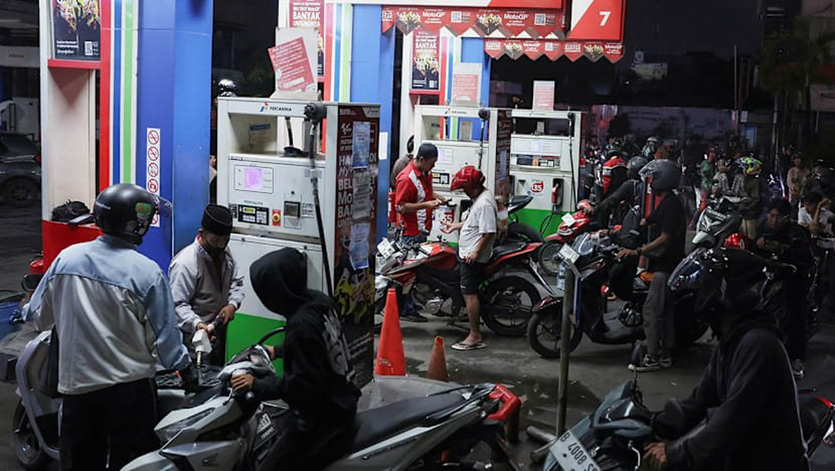 Giữa cơn "khát" năng lượng, cựu thành viên OPEC tại Đông Nam Á được Nga cung cấp 150 triệu thùng dầu, trong đó 100 triệu thùng bán với giá ưu đãi